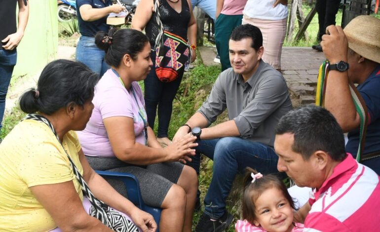 Alcalde Germán Casagua sigue cumpliendo: tractor agrícola para fortalecer el agro indígena en Neiva