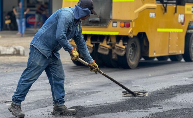 Alcaldía intensifica mantenimiento en la calle 7 y vías alternas