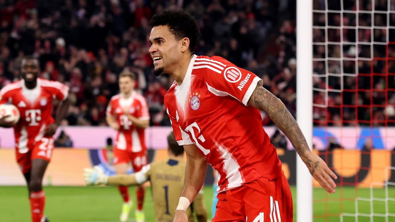 Luis Díaz brilla en Alemania y ya está entre los máximos anotadores colombianos de la Bundesliga