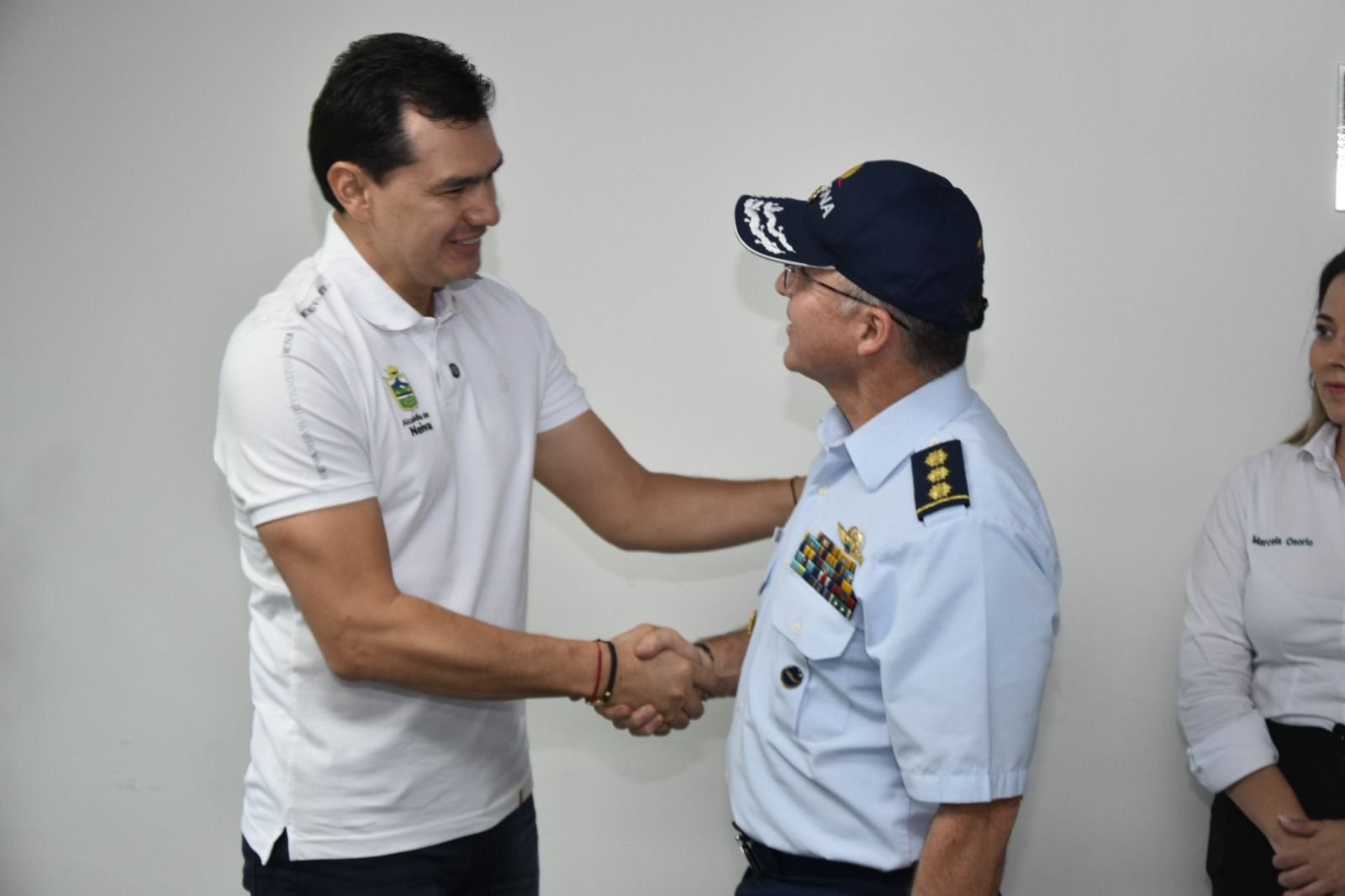 Alcalde Casagua gestionó nueva ruta aérea directa Neiva-Medellín